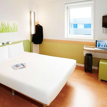 Ibis Budget Cergy St Christophe Luaran gambar