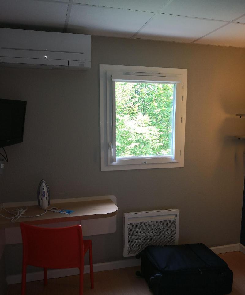 Ibis Budget Cergy St Christophe Luaran gambar