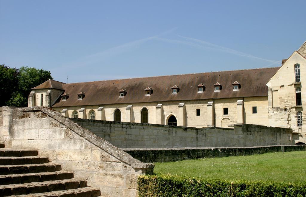 Ibis Budget Cergy St Christophe Luaran gambar