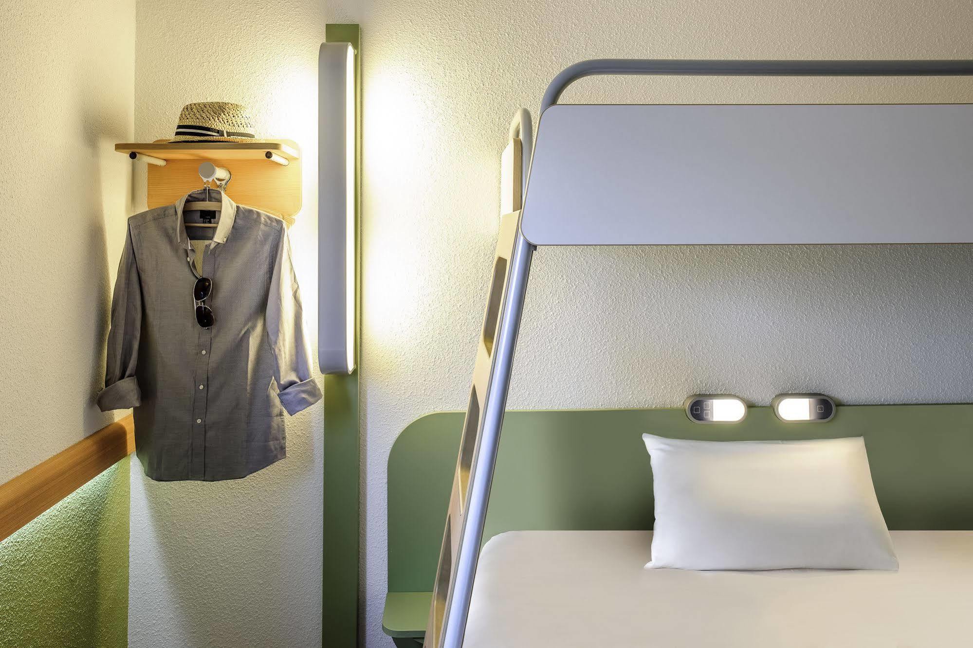 Ibis Budget Cergy St Christophe Luaran gambar