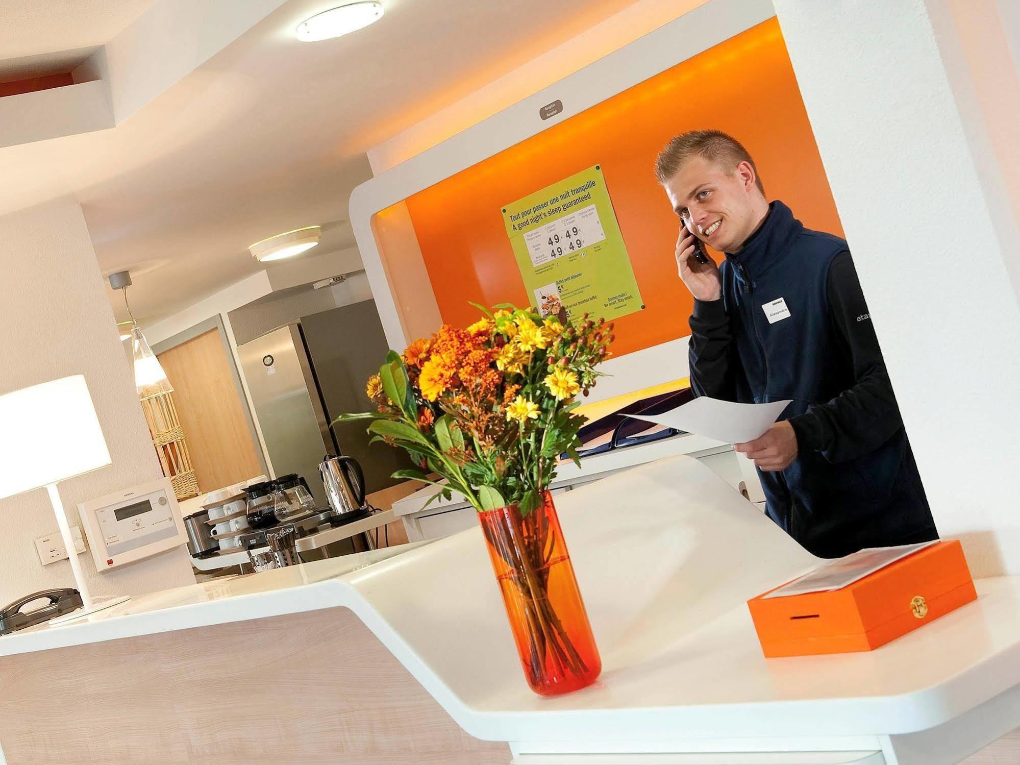 Ibis Budget Cergy St Christophe Luaran gambar
