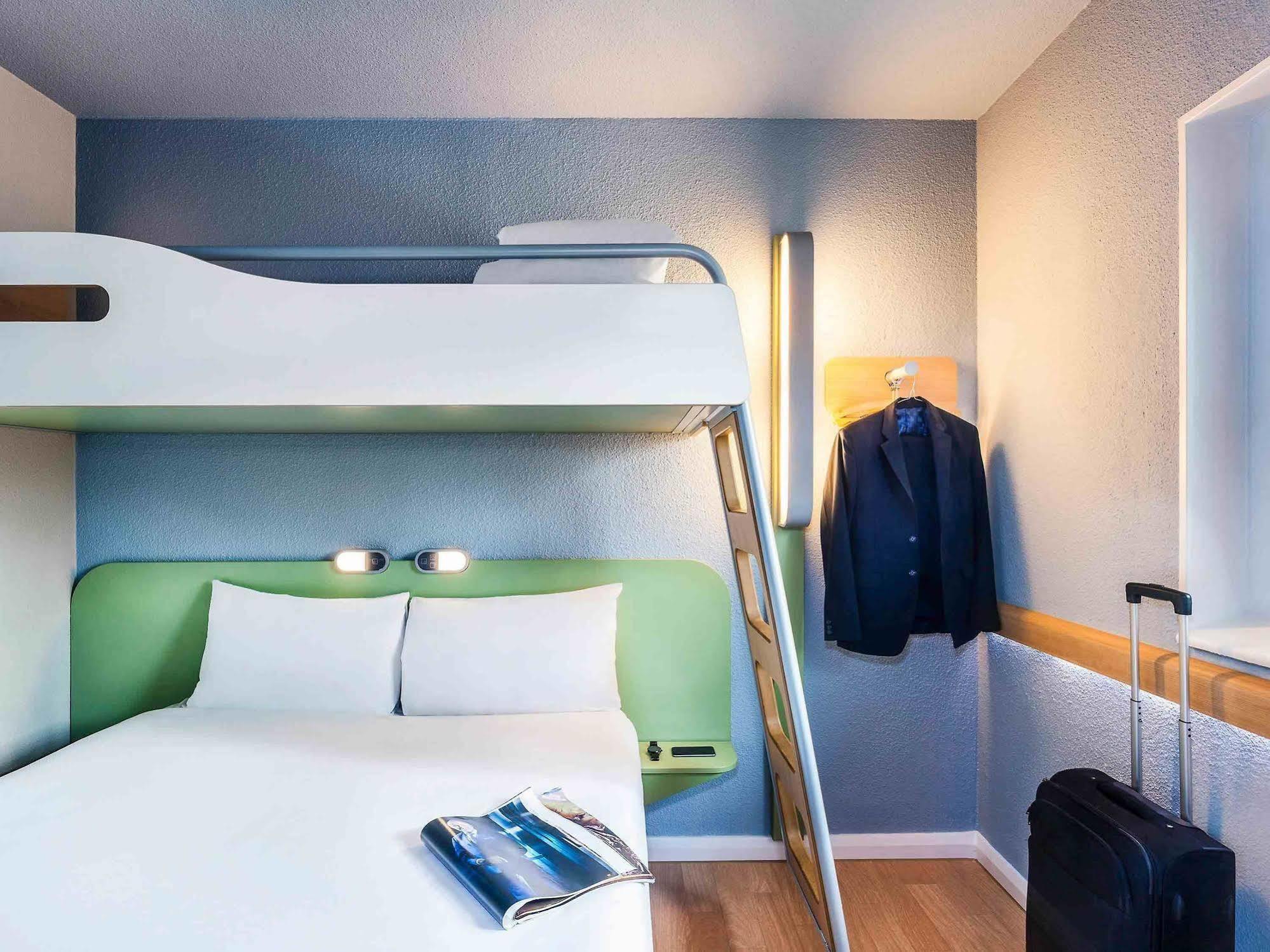 Ibis Budget Cergy St Christophe Luaran gambar