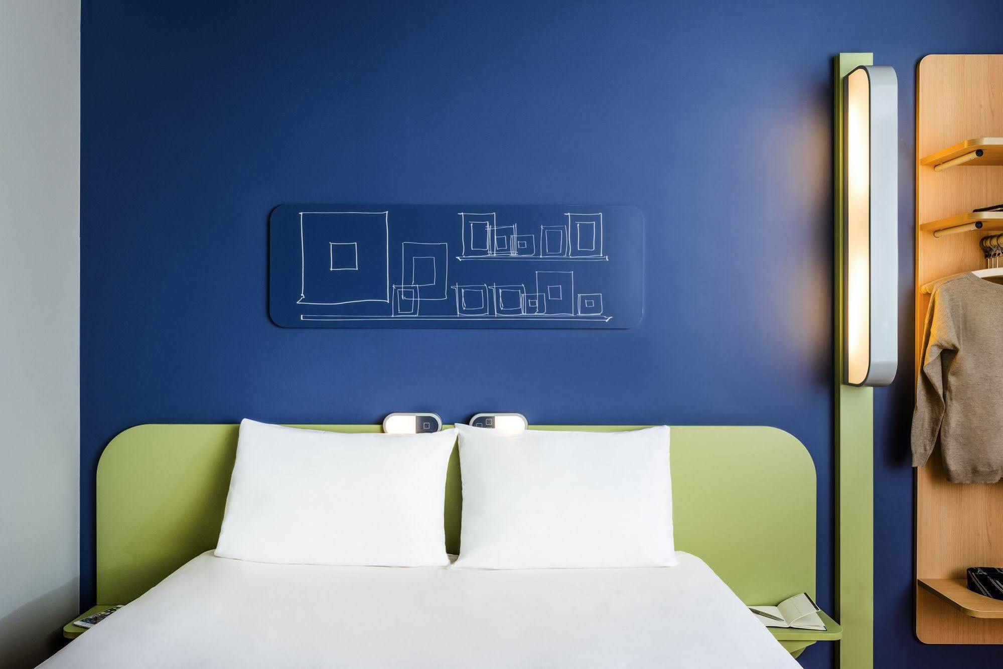 Ibis Budget Cergy St Christophe Luaran gambar
