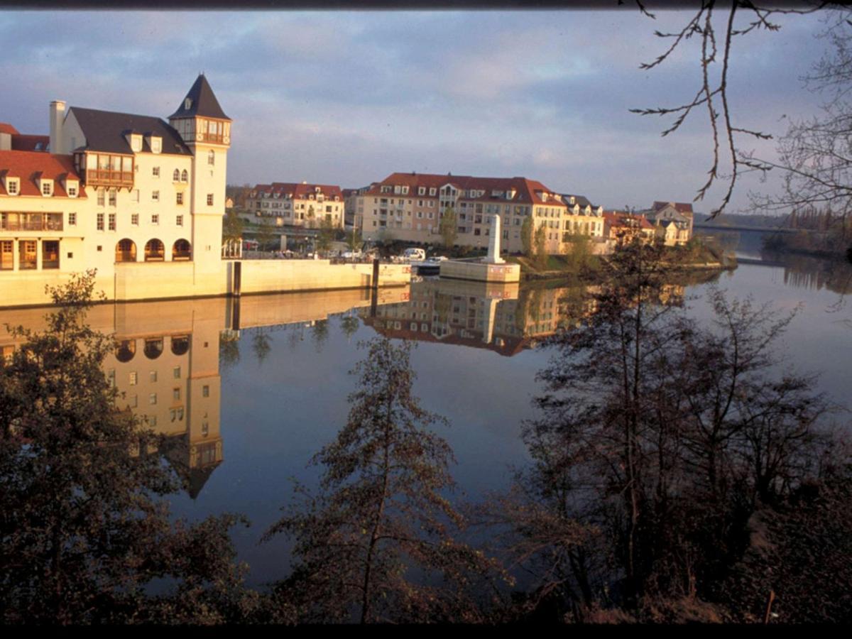 Ibis Budget Cergy St Christophe Luaran gambar